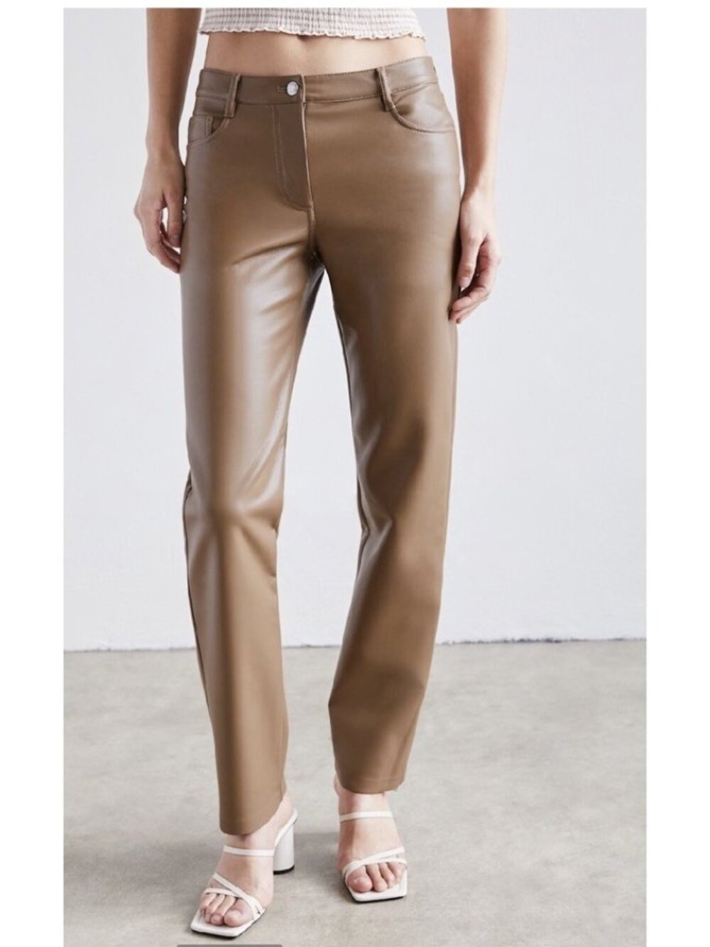 Aritzia Wilfred The Melina Women's Sz 0 Camel Vegan Faux Leather High Rise Pants